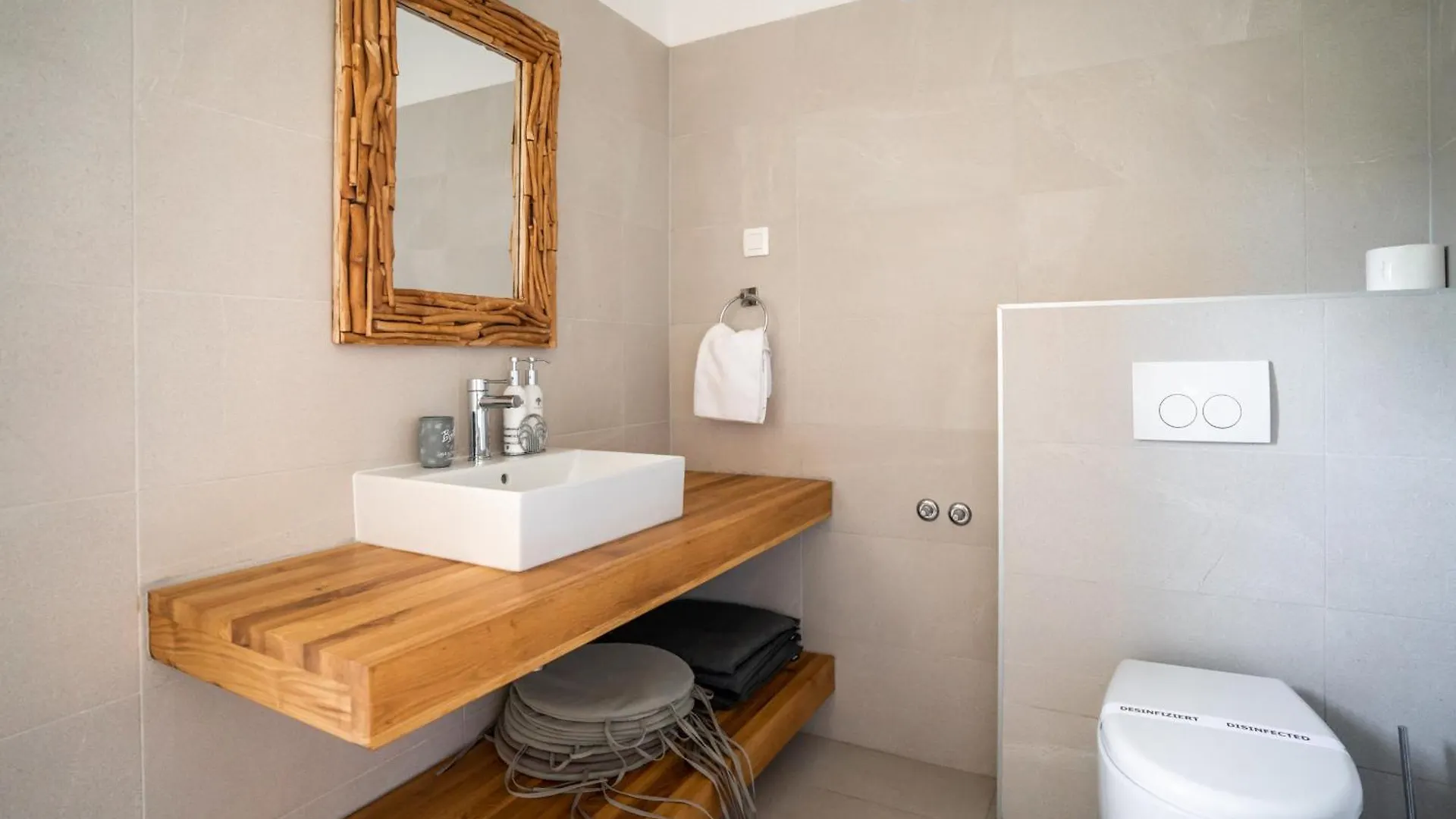 Villa Moonlight 2 For 12 Persons Near Porec With Private Heated Pool - 45 M2 & Playground Visnjan