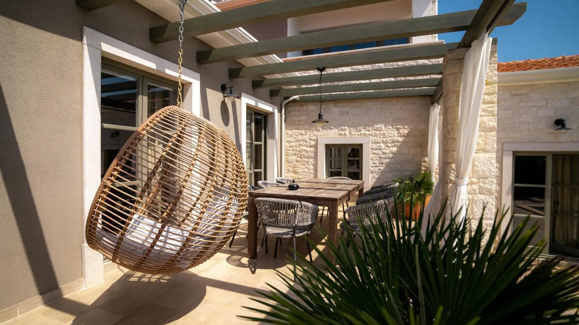 Villa Moonlight 2 For 12 Persons Near Porec With Private Heated Pool - 45 M2 & Playground Visnjan