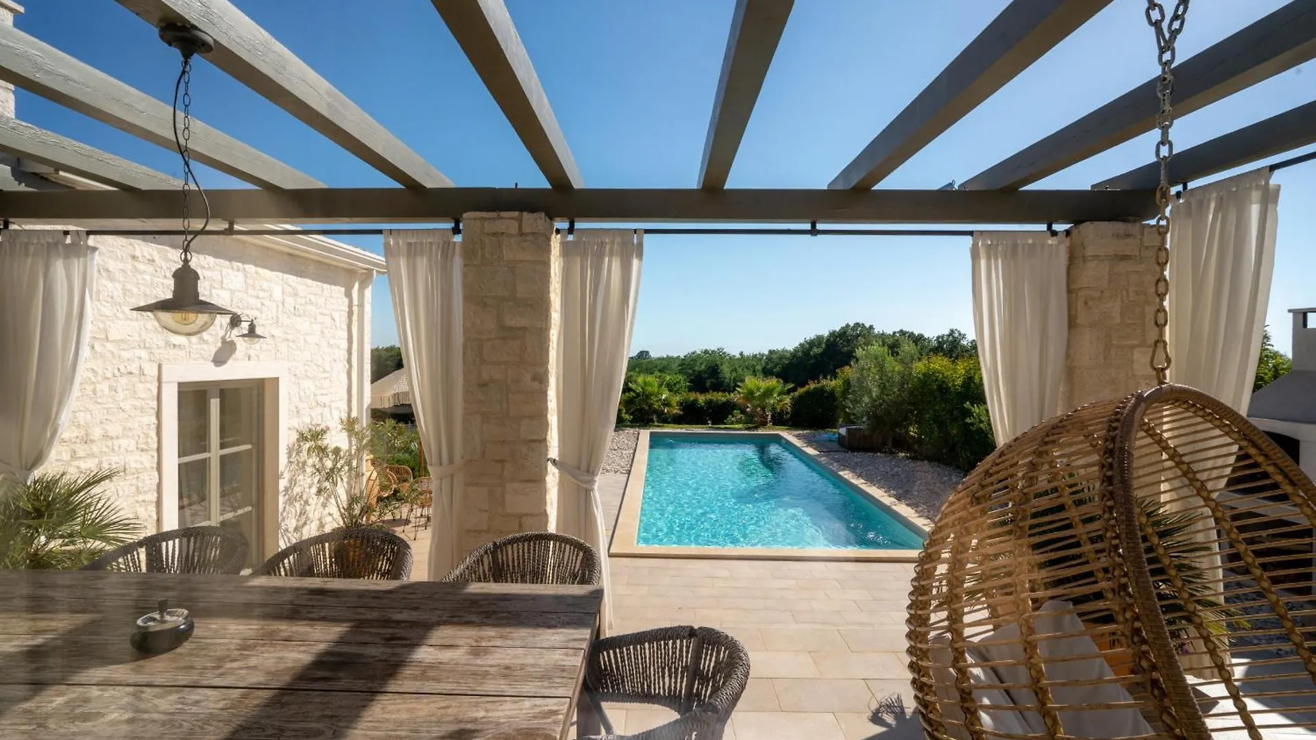 Villa Moonlight 2 For 12 Persons Near Porec With Private Heated Pool - 45 M2 & Playground Visnjan